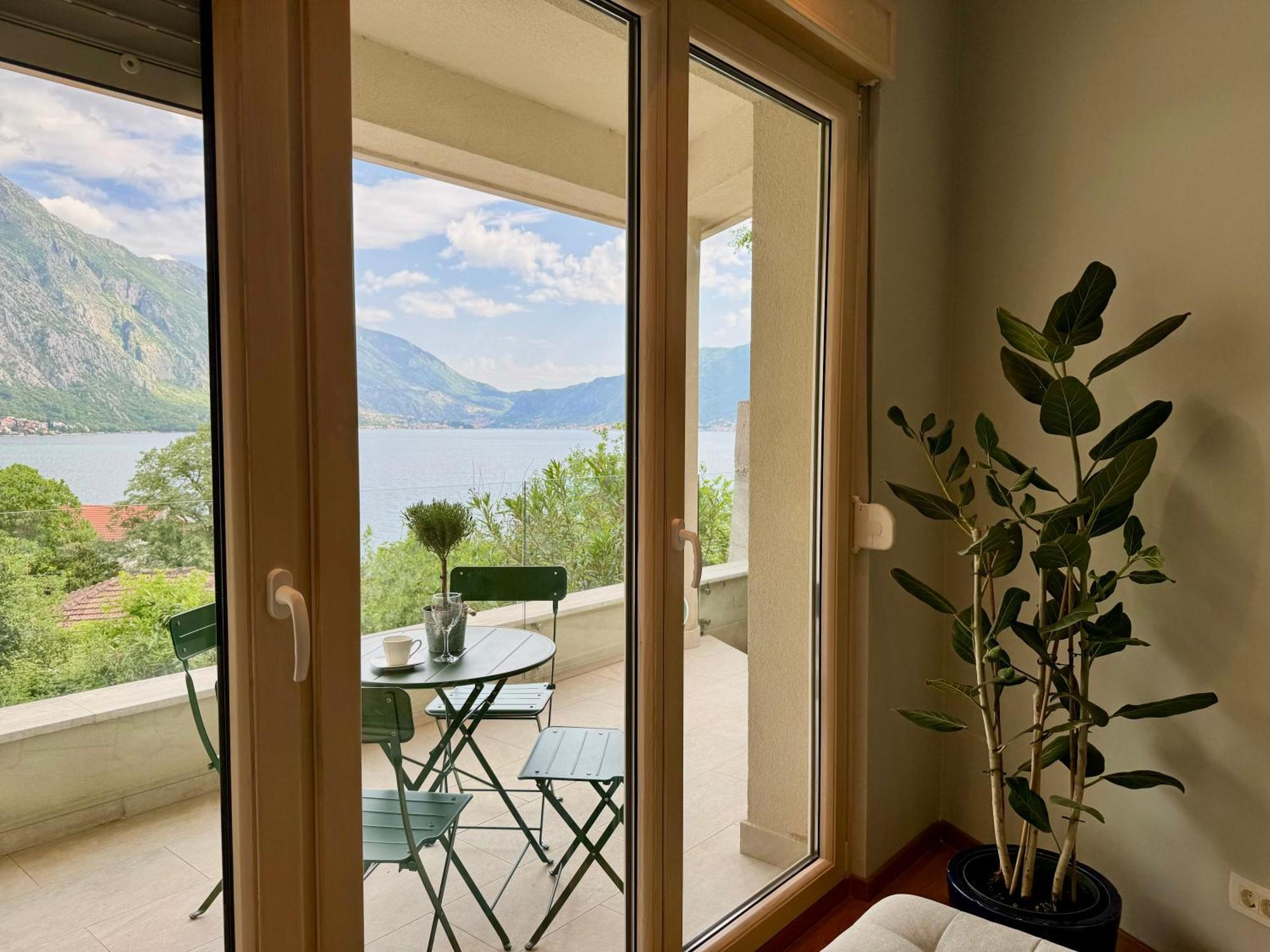 Olea Apartments Orahovac Cattaro Esterno foto