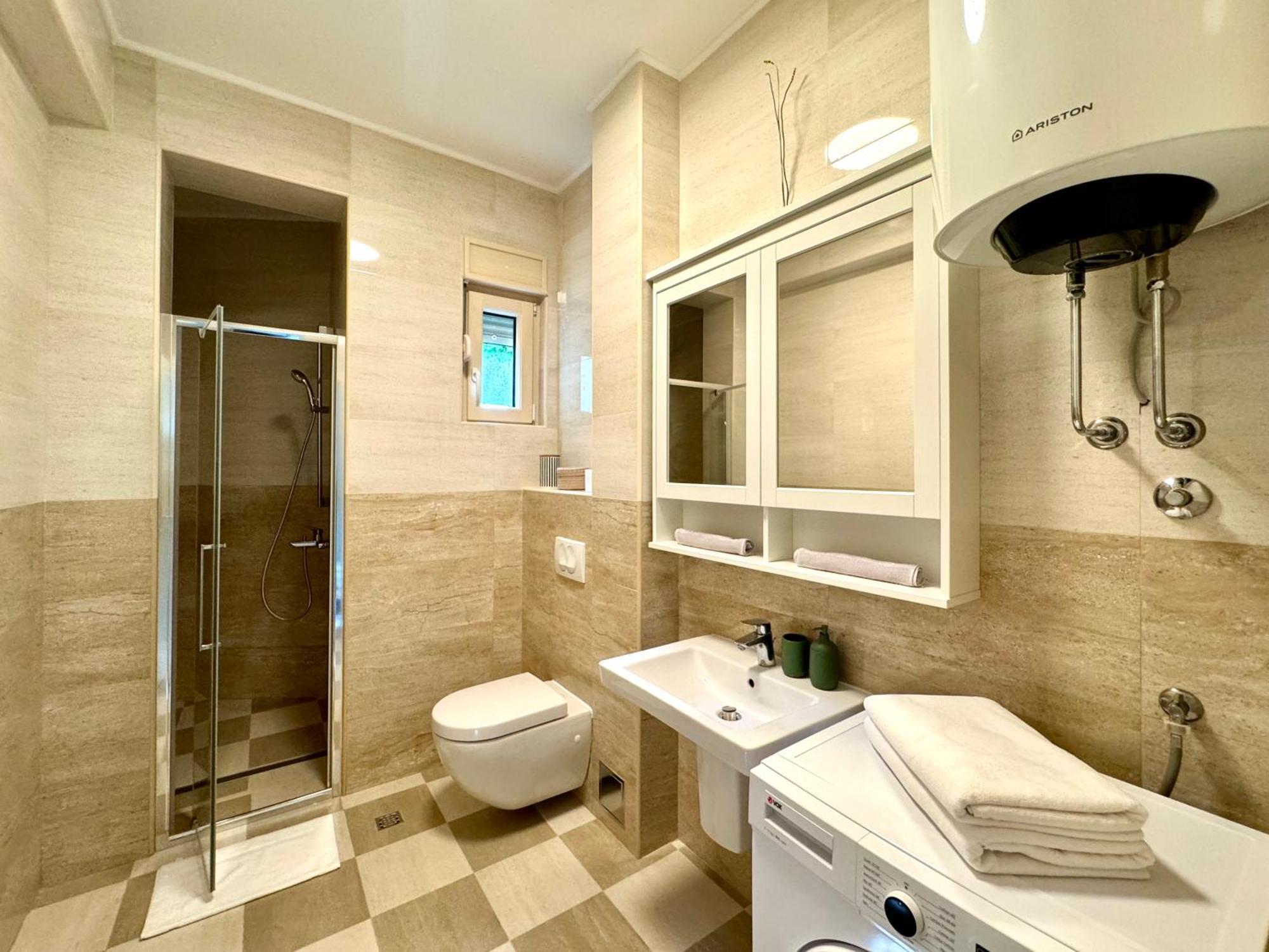 Olea Apartments Orahovac Cattaro Esterno foto