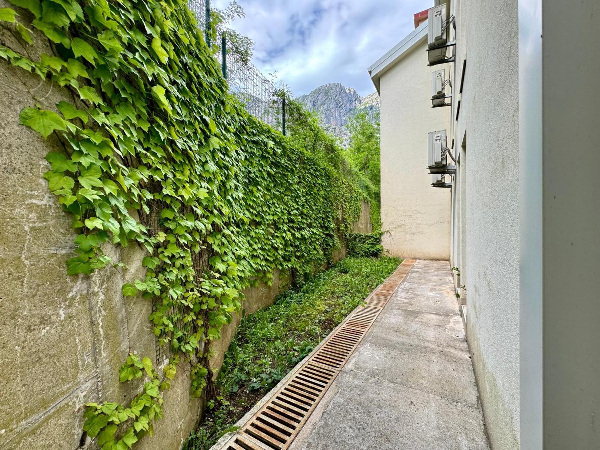 Olea Apartments Orahovac Cattaro Esterno foto