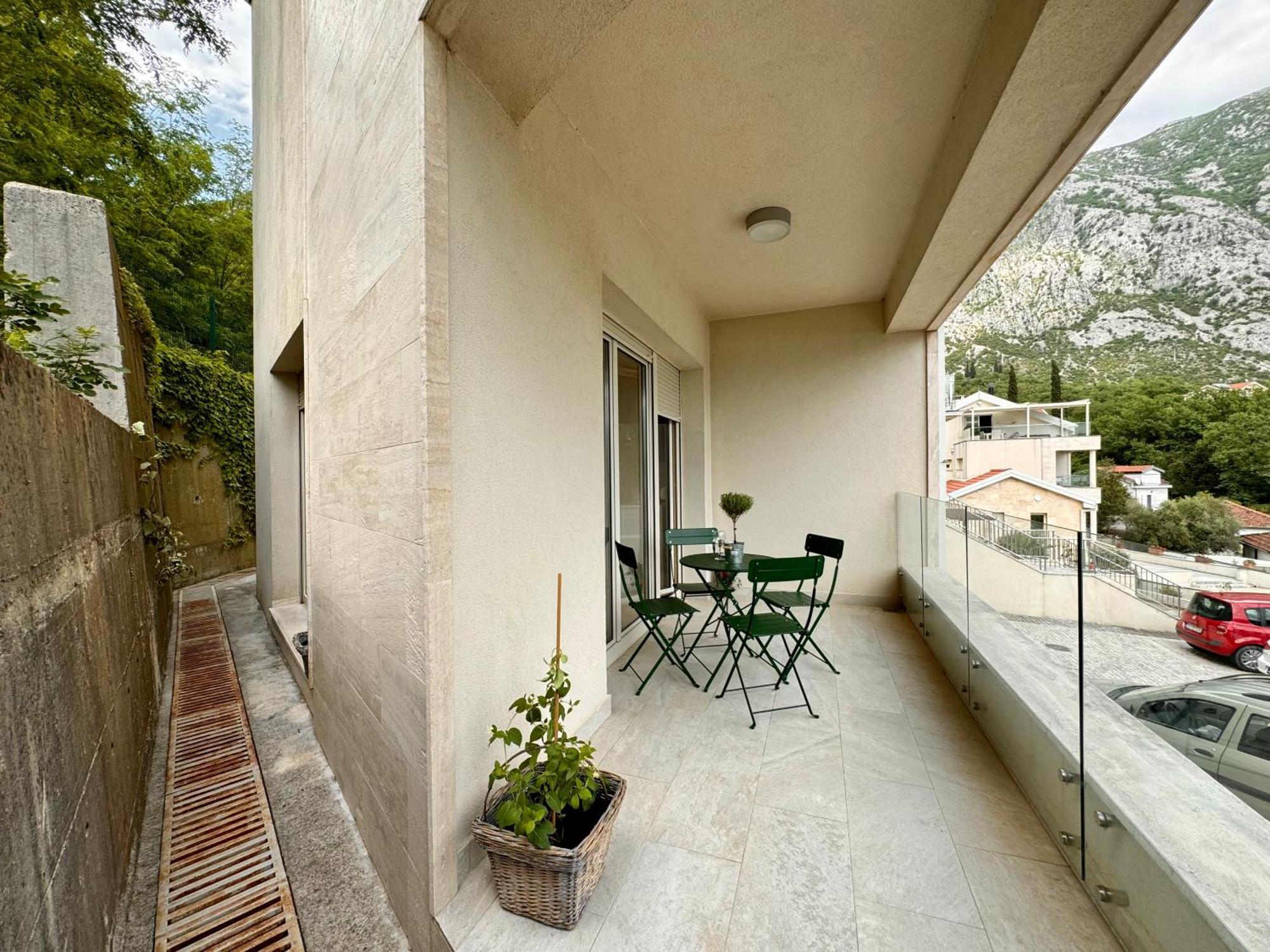 Olea Apartments Orahovac Cattaro Esterno foto